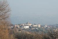 View on Mergo. At only a few minutes distance from this village is our Bed & Breakfast and holiday Casa dei Colli.