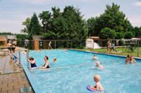 The swimming pool at Camping De Molnhofte