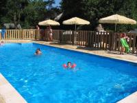 Swimming pool camping chantegril